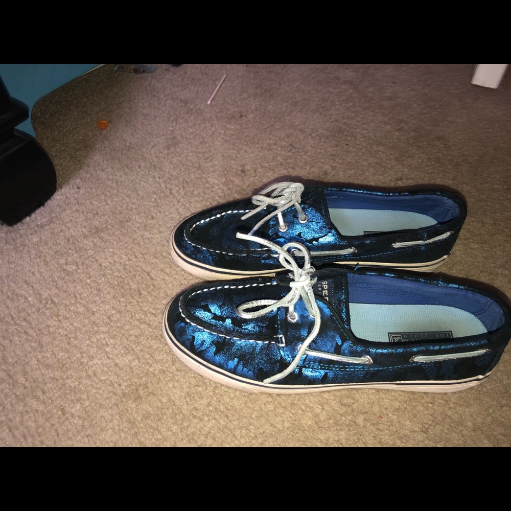 Sperry slippers